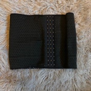 Waist trainer